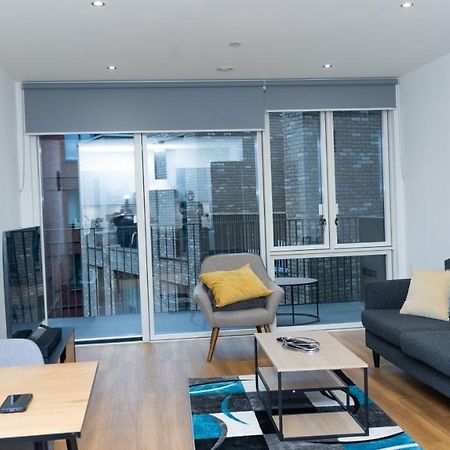 Guerneville 1 Bedroom Luxury Apartment Royal Wharf By Excel Exhibition Centre ロンドン エクステリア 写真